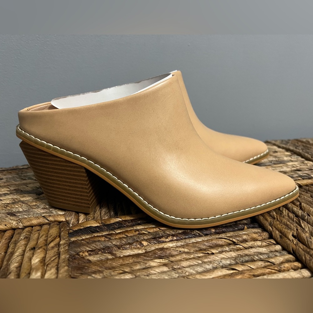 BCBGeneration Mules - Picture 4 of 8